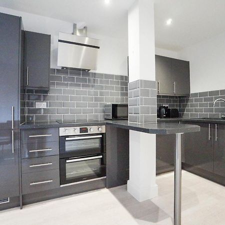 Premium Apartments Thatcham Broadway Dış mekan fotoğraf