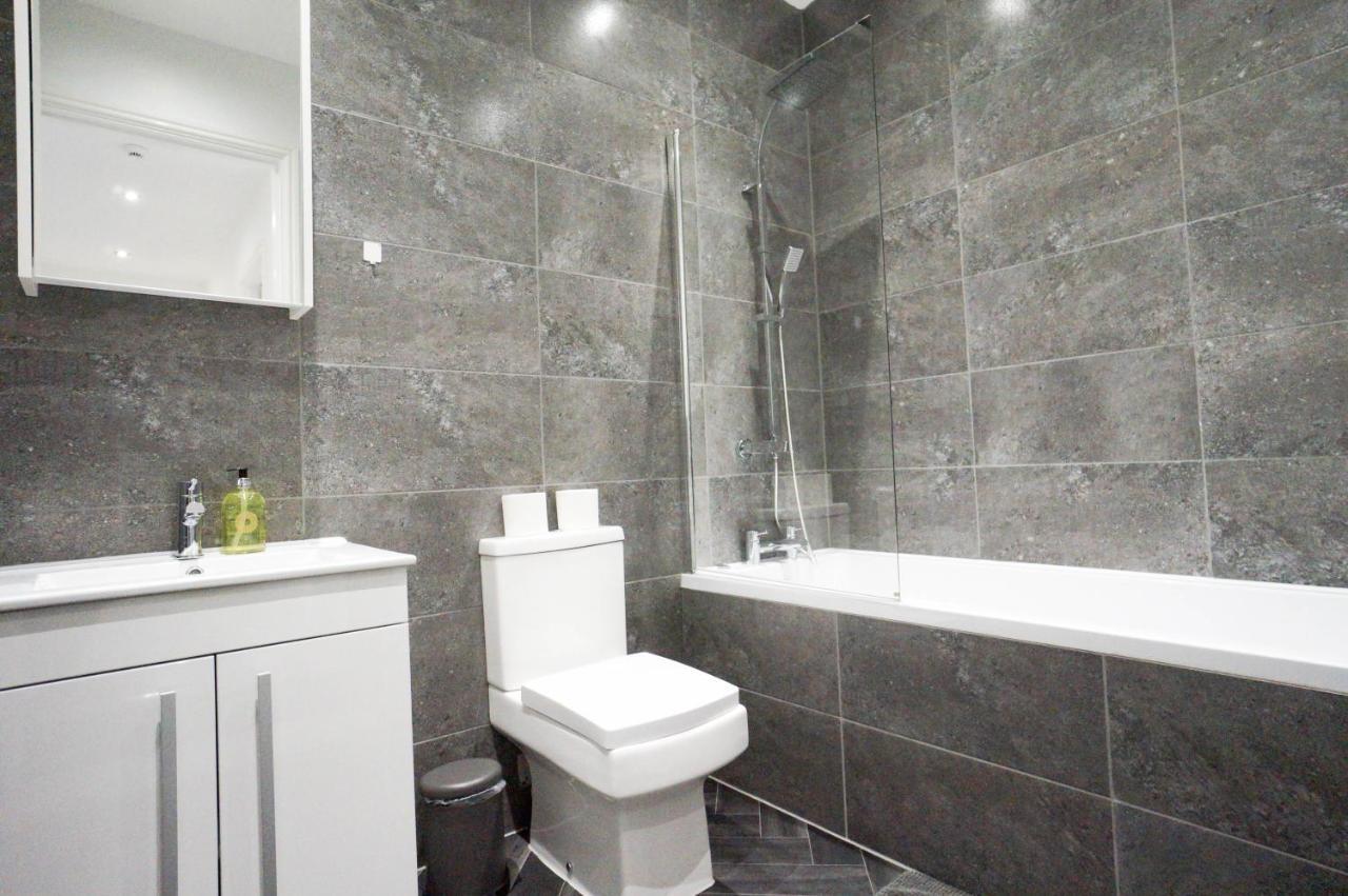 Premium Apartments Thatcham Broadway Dış mekan fotoğraf